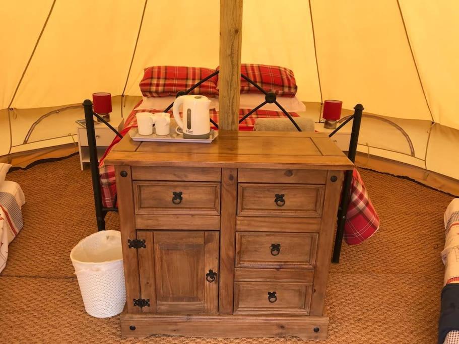 Cox Hill Glamping Benson Hotel Truro Exterior photo
